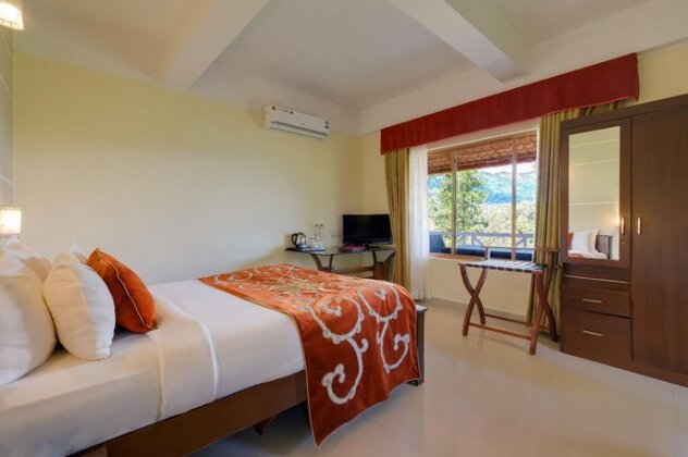 Summit Bird's Valley Resort & Spa - Photo4