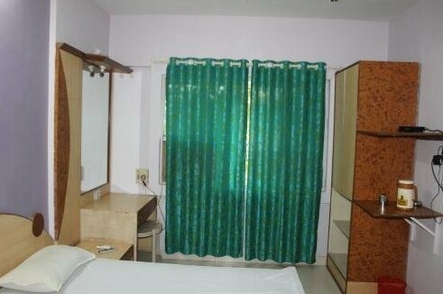 Deepak Lodge - Photo3