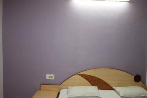 Deepak Lodge - Photo4