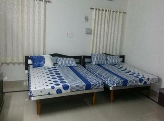 Jhankar Hotel - Photo5