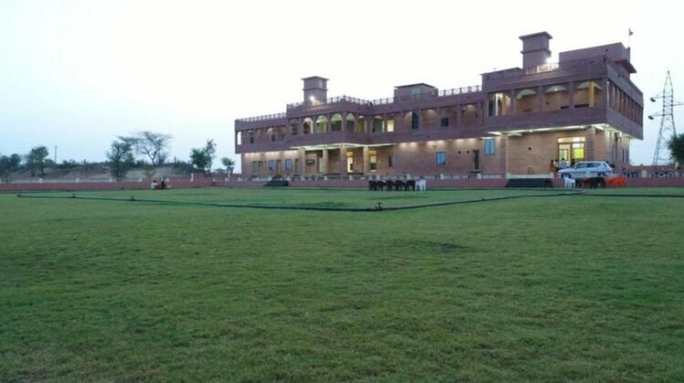 Sri Karni Heritage Resort