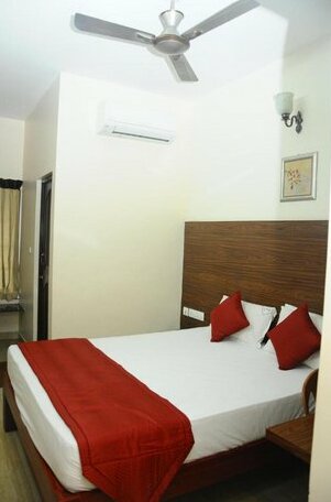 Hotel Lovely Nest - Photo3