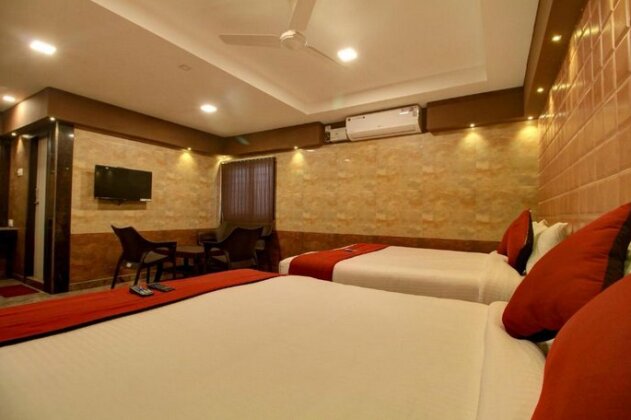 OYO Rooms Ramnagar Near Post Office COM051 - Photo2