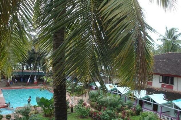Colmar Beach Resort - Photo4