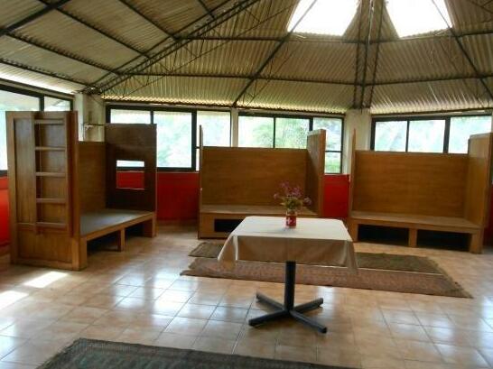 Colva Tavern - Photo2