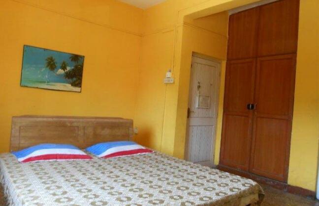 Colva Tavern - Photo4
