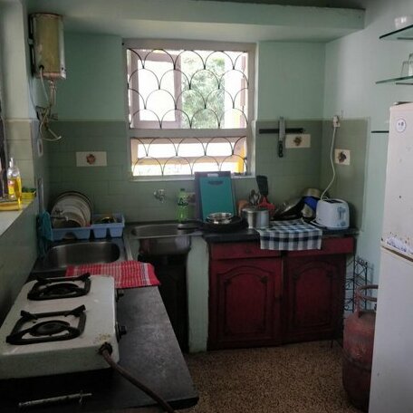 Navin's Inn - Photo5