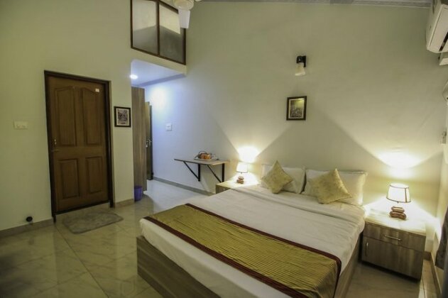 OYO 10723 Home Pool View Studio Colva - Photo2