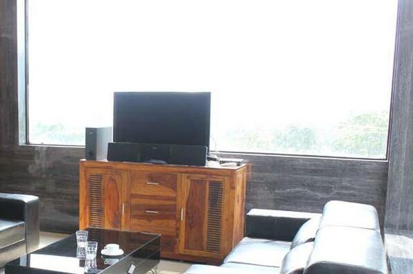 Damy Royal Hotels - Photo4
