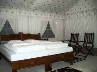 The Corbett Camp Retreat - Photo2