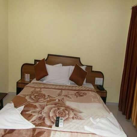 Dariya Darshan Hotel - Photo4