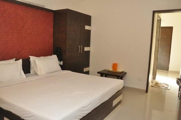 Hotel Ambica Daman - Photo4