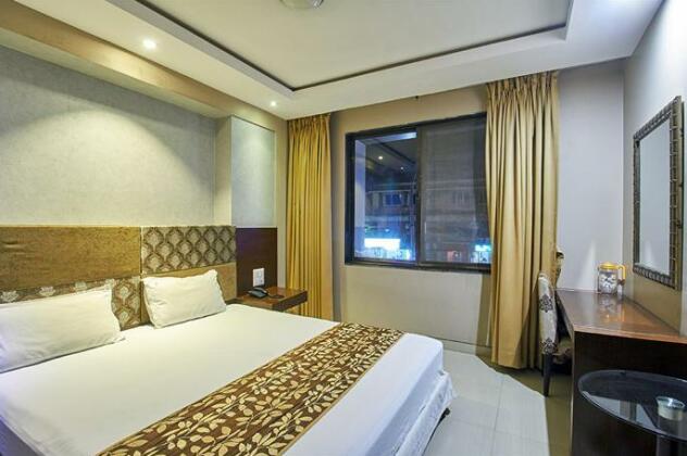 Hotel Blue Lagoon - Photo2