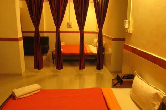Hotel Diamond Daman - Photo2