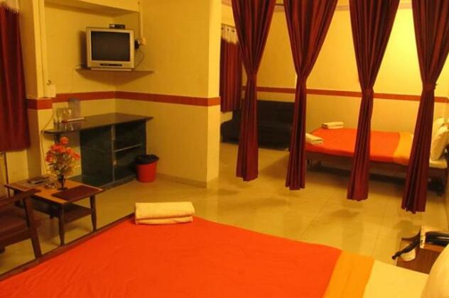 Hotel Diamond Daman - Photo4