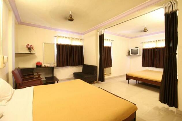 Hotel Diamond Daman - Photo5