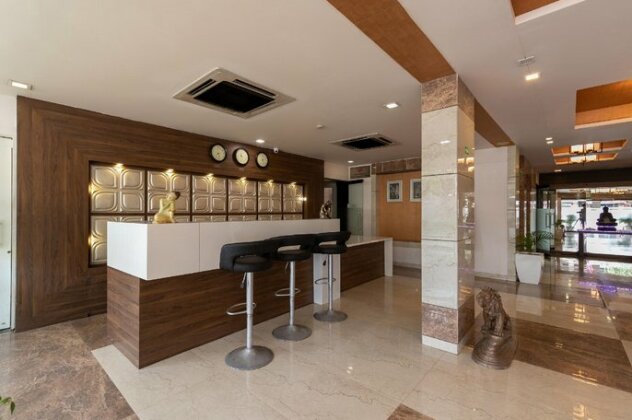 Hotel Presidency Daman - Photo3