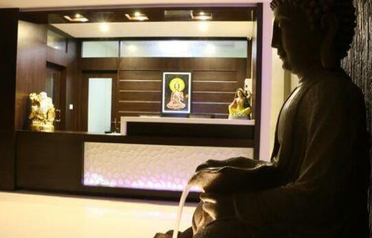 Hotel Reevanta - Photo2