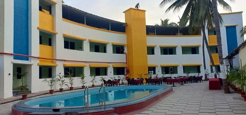 Hotel Sea Rock Villa - Photo2