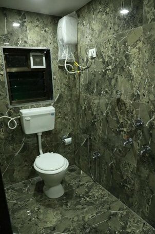 Hotel Silver Daman - Photo4
