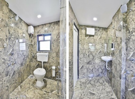 OYO 24833 Hotel Silver - Photo4