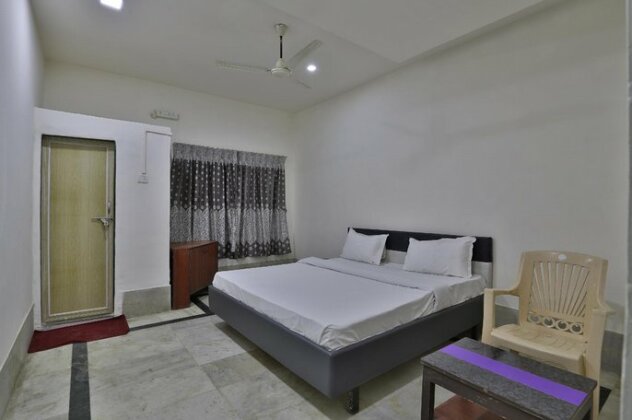 SPOT ON 39918 Hotel Pakas - Photo3