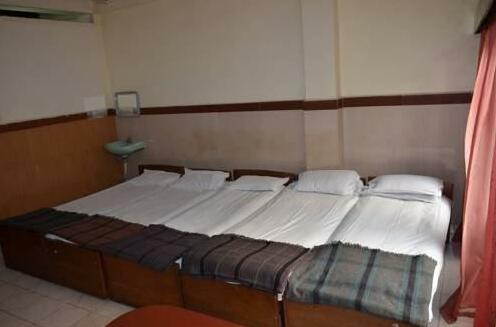 Tourist Lodge - Photo2