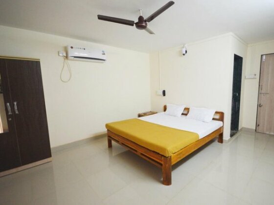 Om Shanti Beach Resort - Photo2