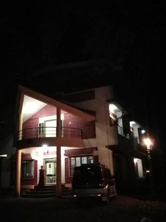 Shravi Farmhouse