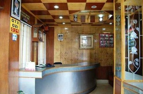 Broadway Hotel Darjeeling - Photo3
