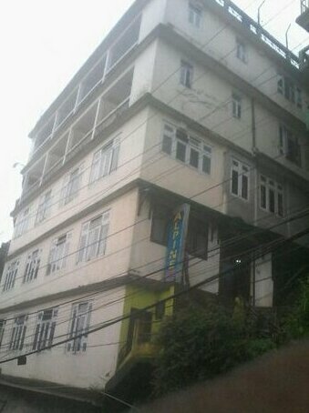 Hotel Alpine Darjeeling