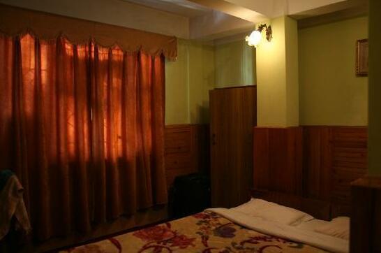 Hotel Crystal Palace Darjeeling - Photo3