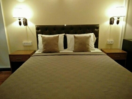 Hotel Maple Leaf - Photo3