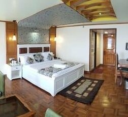 Hotel Sunflower - Photo2