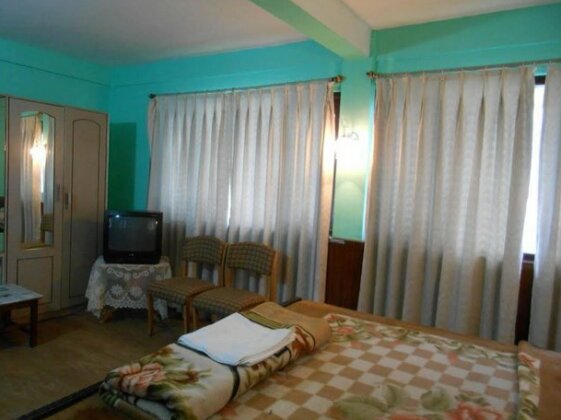 Merry Resorts - Photo2