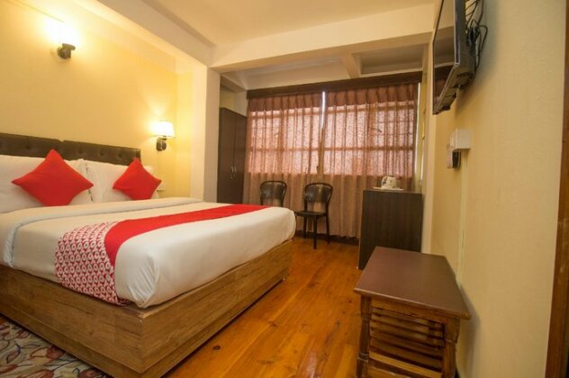 OYO 26973 Hotel Maple Leaf - Photo2