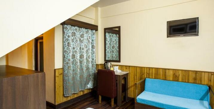 The Pinewood Hotel - Photo3