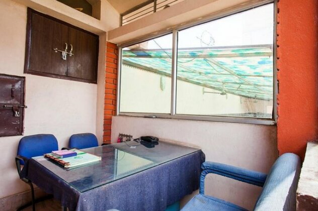 Hotel Rawat Palace - Photo2