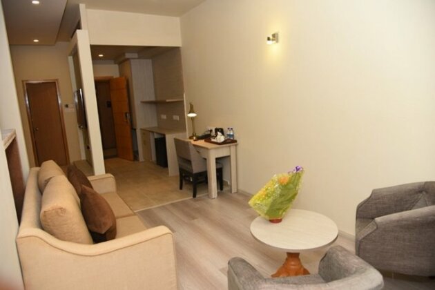 Mango Hotels Naveen - Photo3
