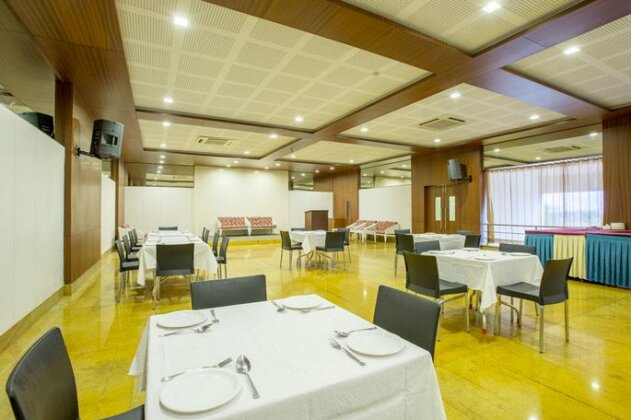 Sai International Hotel - Photo4