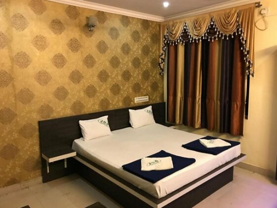 Shramajeevi Deluxe Lodge - Photo2