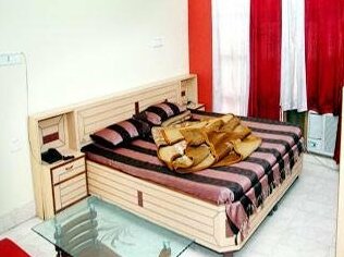 Abhinandan Hotel - Photo3