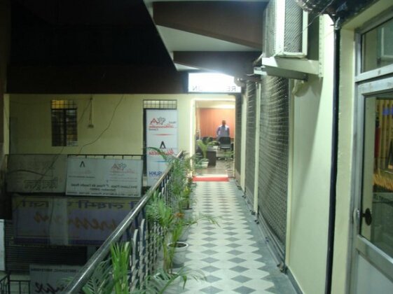Hotel Abhinandan Grand - Photo4