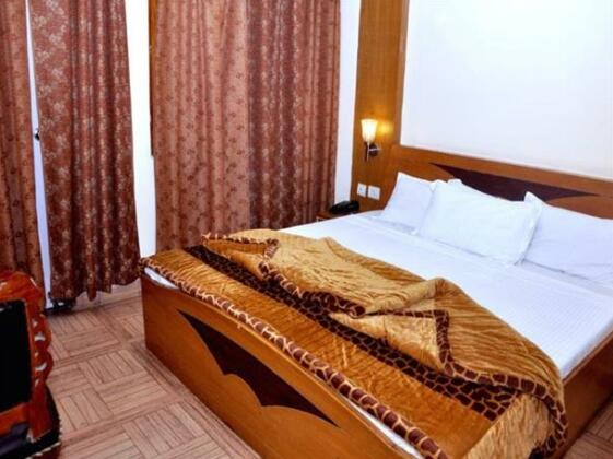 Hotel Kailash Residency - Photo3