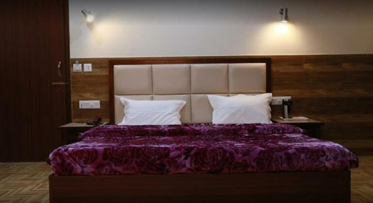 Hotel Vishnu Inn Dehradun - Photo4