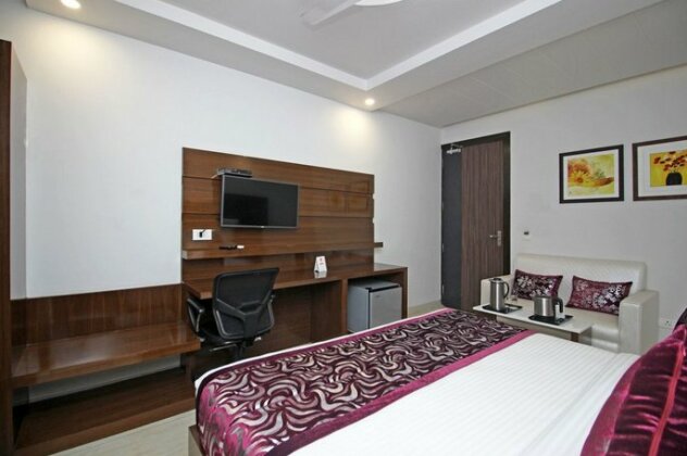 OYO 9451 Hotel Prem Ratna - Photo3