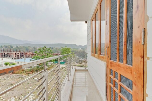 Picturesque 1BHK Homestay Near Canal Road - Photo5
