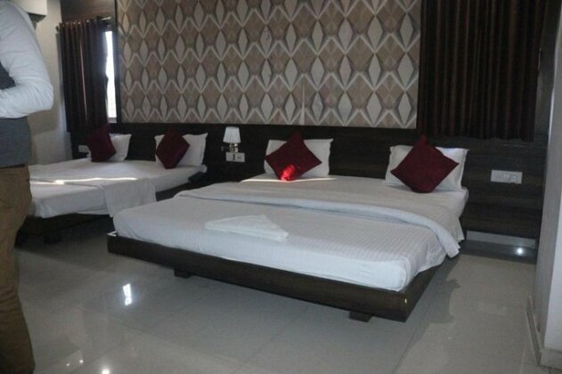 Hotel Rudraksha Inn - Photo5