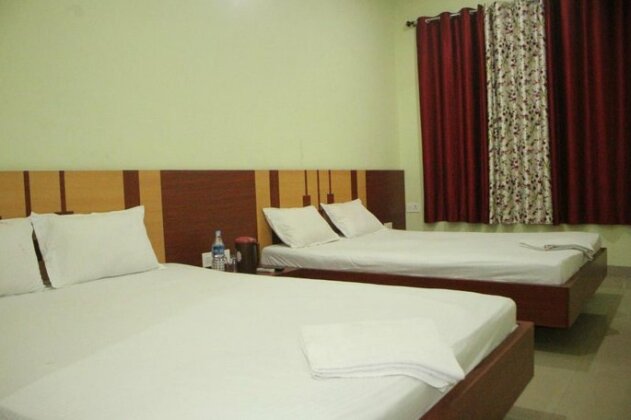 Hotel Shree Hari Deoghar Sadar - Photo3