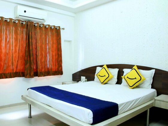 Vista Rooms At Nashik Road